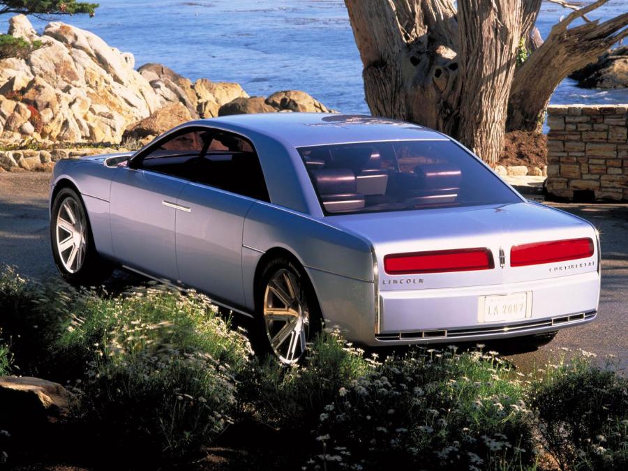  Lincoln Continental Concept 2002 года  (фото 14 из 36)
